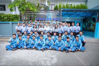 TUYỂN 10 PHỤ LẮP ĐẶT HỆ THỐNG MÁY LẠNH LƯƠNG CAO. Việc làm tại Quận 10 Tp Hồ Chí Minh được đăng bởi CÔNG TY CỔ PHẦN CƠ ĐIỆN LẠNH ĐÔNG SAPA hình 1