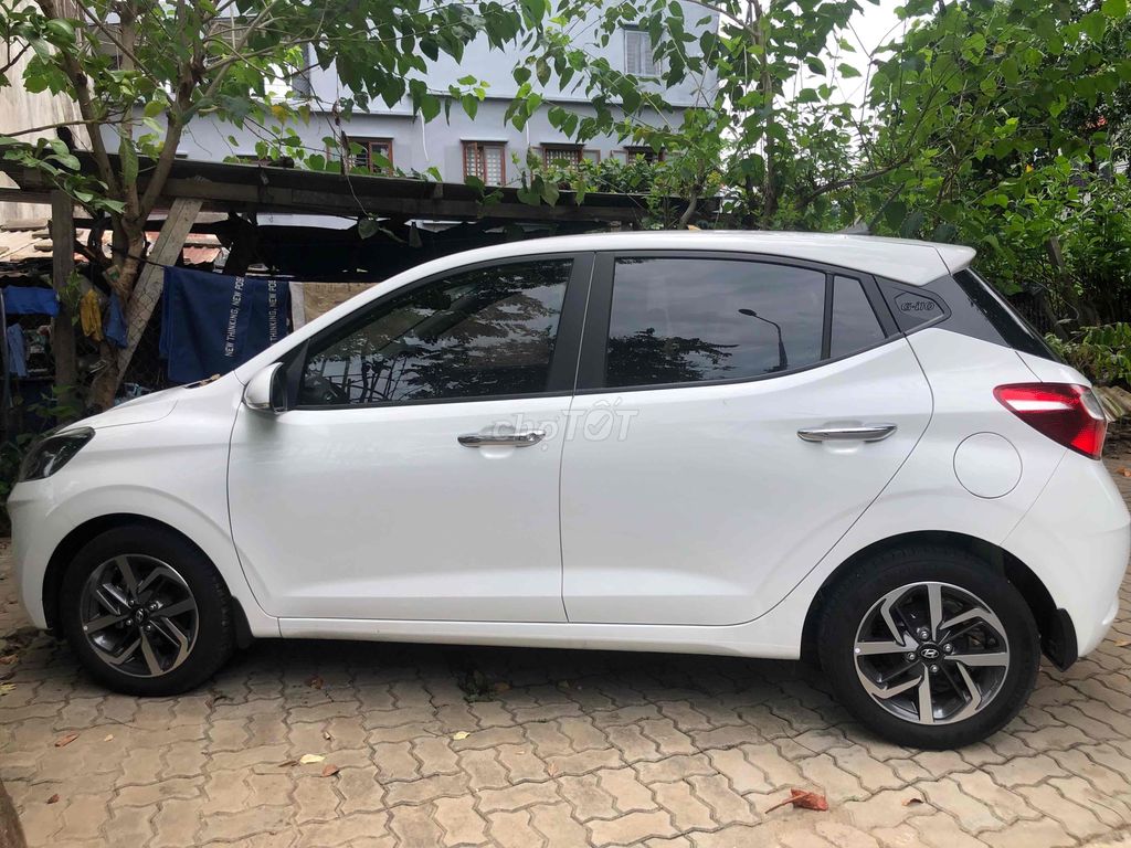 Hyundai Grand i10 AT HB 2022