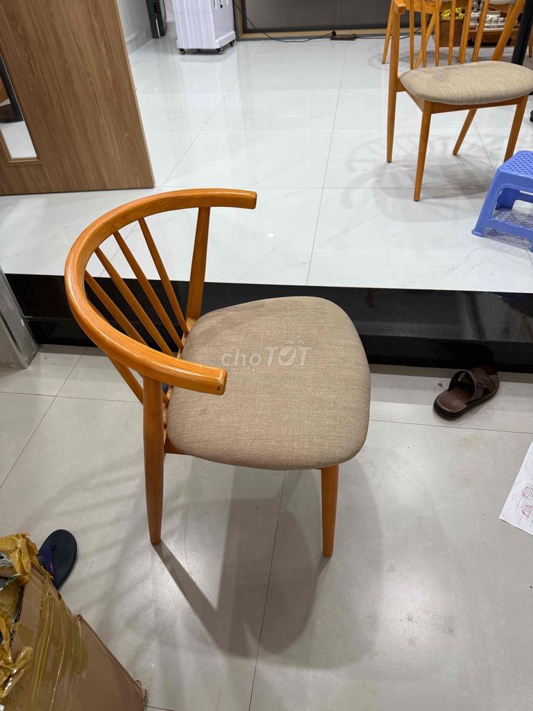 Ghế cà phê gỗ nâu nhạt mới. Mua bán Bàn ghế tại Thành phố Buôn Ma Thuột Đắk Lắk được đăng bởi Lê Anh Vinh hình 1