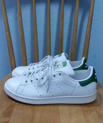 Size 42. Giày Stan Smith mới 85%. Mua bán Giày dép tại Quận Phú Nhuận Tp Hồ Chí Minh được đăng bởi Minh Nguyen