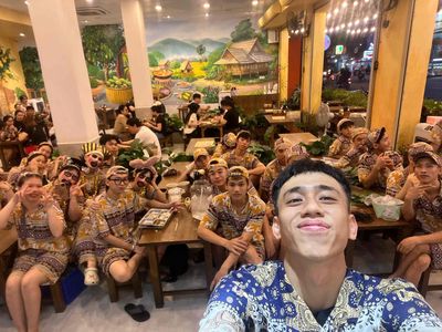 [ BAO ĂN Ở ] TUYỂN PHỤC VỤ + PHỤ BẾP