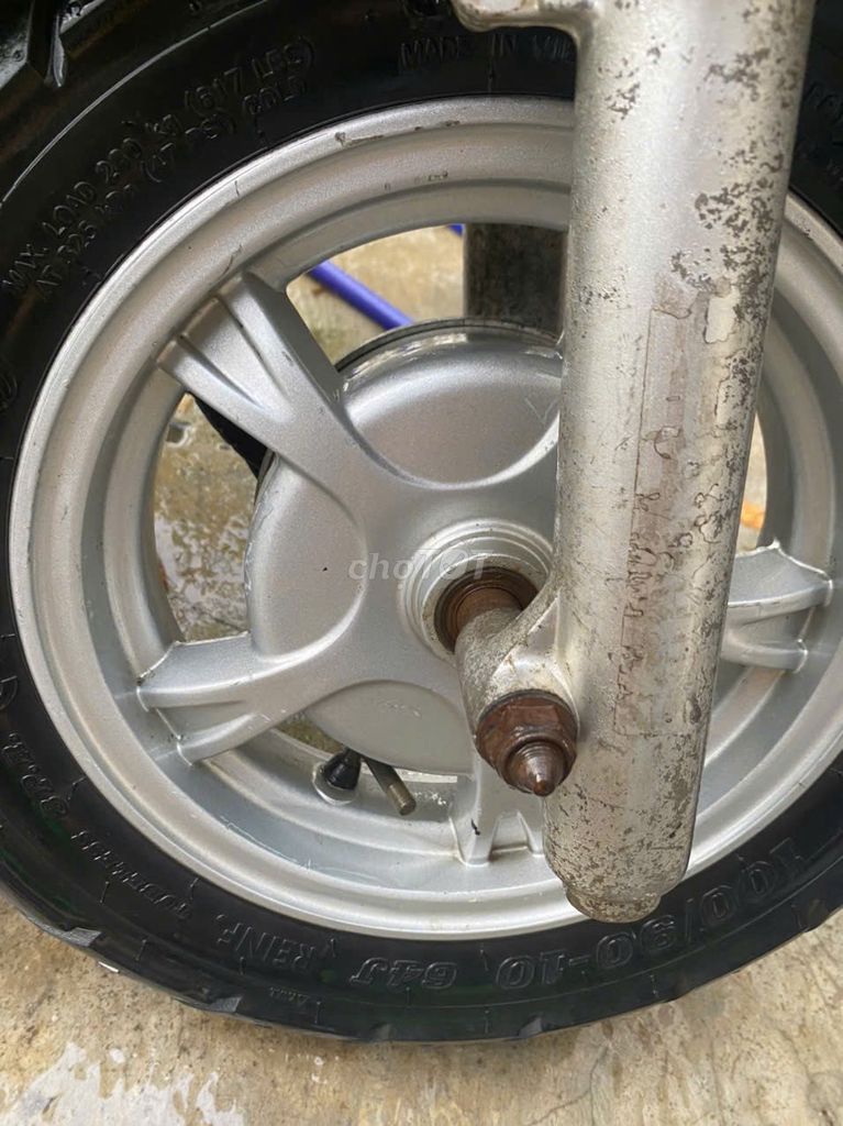 Bán xe attila. Mua bán Xe máy tại Thị xã Hoàng Mai Nghệ An được đăng bởi Lý Hồng Quân hình 3