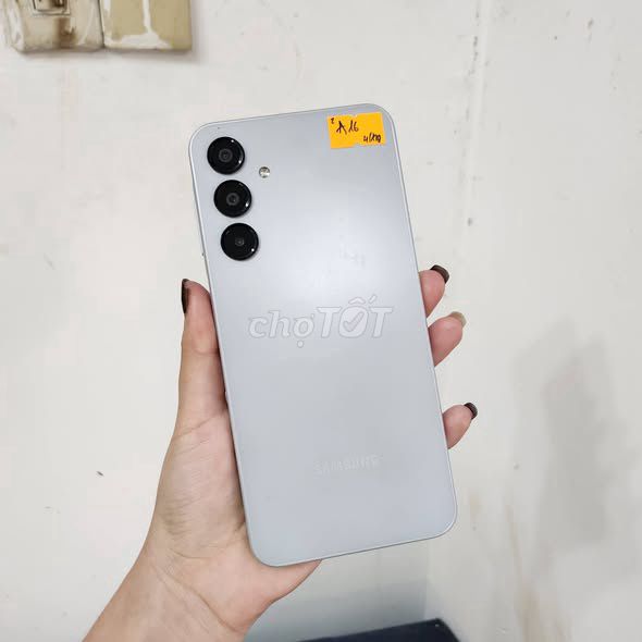 Samsung A16 128GB. Mua bán Điện thoại tại Huyện Vạn Ninh Khánh Hòa được đăng bởi Văn Chính Vạn Ninh  hình 1