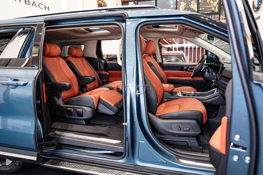 Kia Carnival 2025 Signature 2.2D - 25,000 km cọp.. Mua bán Ô tô tại Thành phố Thủ Đức Tp Hồ Chí Minh được đăng bởi Đức Xe Chất 9X hình 8