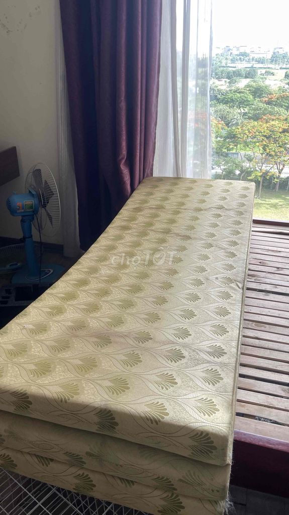 Đệm bông ép Vàng 1m8 x 2m. Mua bán Giường, chăn ga gối nệm tại Quận Nam Từ Liêm Hà Nội được đăng bởi Đỗ Lan Xuân hình 1