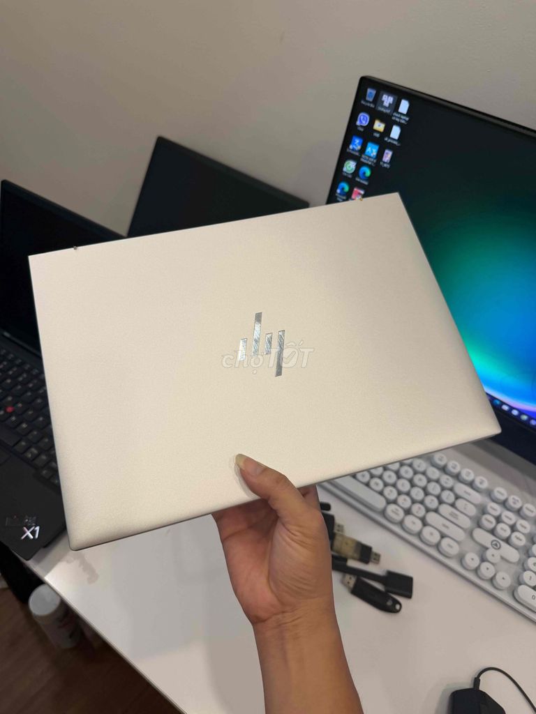 HP Elitebook 840 G9 I5-1245U Ram 16GB/256GB FHD+. Mua bán Laptop tại Quận Tân Bình Tp Hồ Chí Minh được đăng bởi ĐẶNG HOÀNG PHÚC hình 1