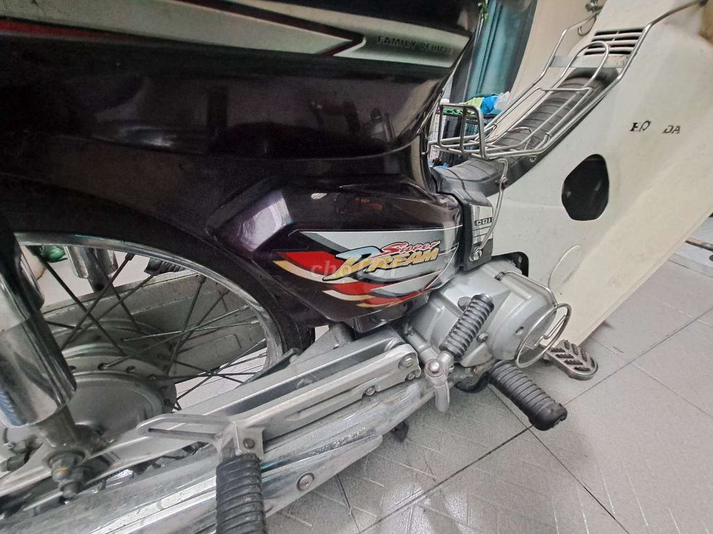 Supe Dream 2009 xe đẹp mộc. Sơn zin 100% 1 đời chủ. Mua bán Xe máy tại Quận Bình Thạnh Tp Hồ Chí Minh được đăng bởi Thanh Luật hình 7