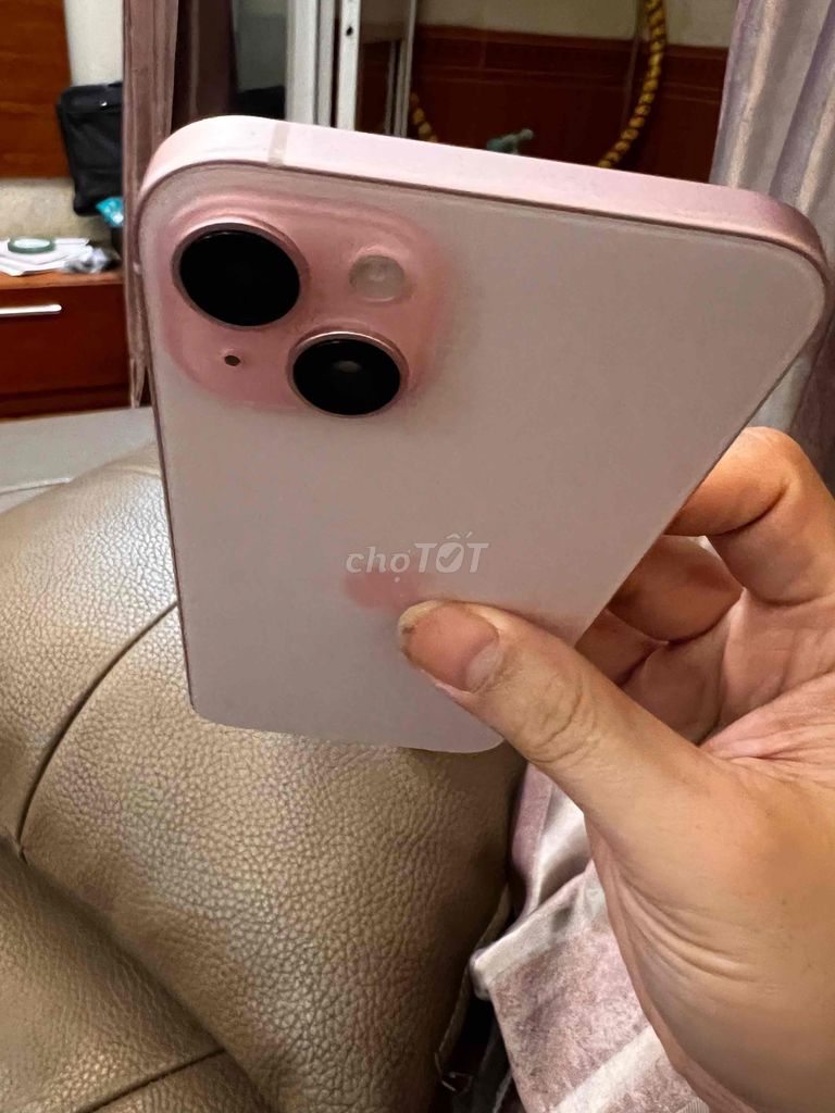 Apple iPhone 15 Plus 128GB Hồng Mới. Mua bán Điện thoại tại Quận Long Biên Hà Nội được đăng bởi Phạm Xuân Quý hình 1
