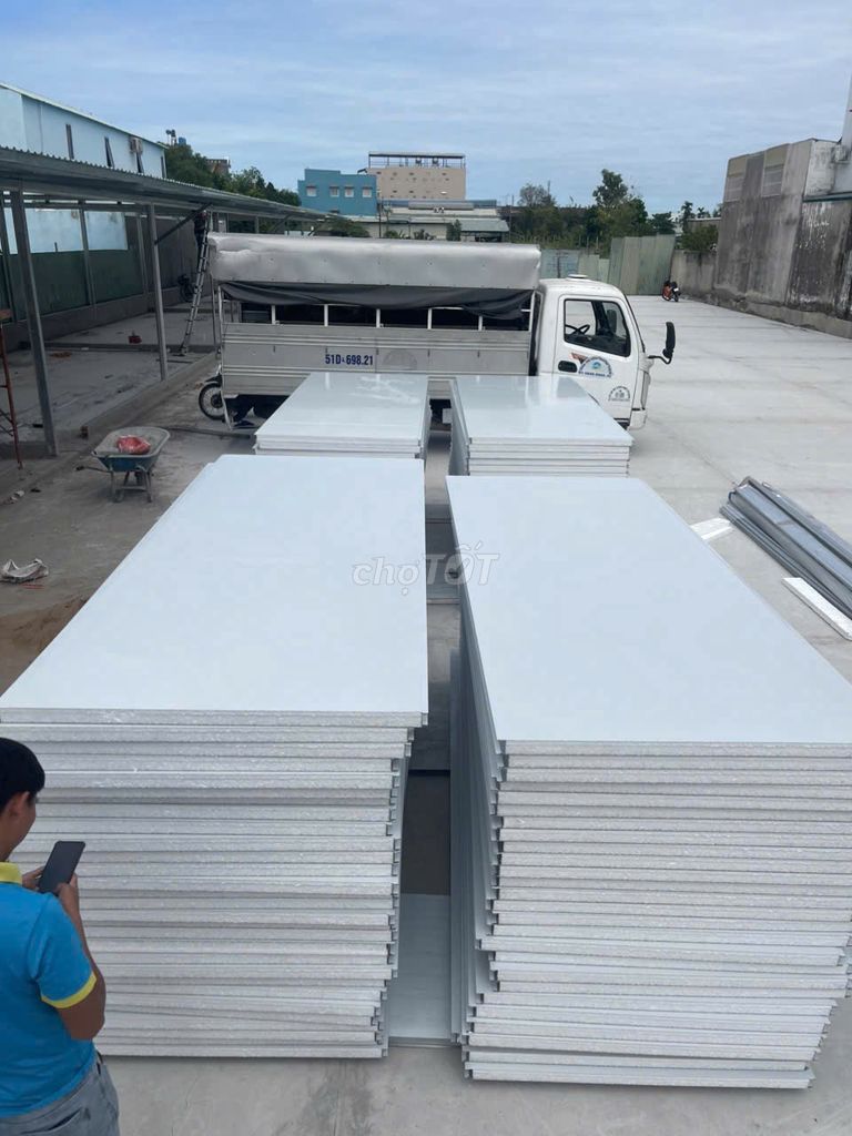 PANEL EPS MÀU VÂN GỖ GIÁ TẬN XƯỞNG rr