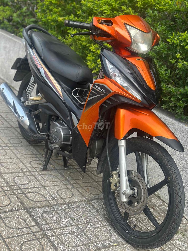 Honda Wave RSX 110 2015 Cam đen zin nguyên BSTP. Mua bán Xe máy tại Thành phố Thủ Đức Tp Hồ Chí Minh được đăng bởi Xe Máy Sơn Thủ Đức hình 1