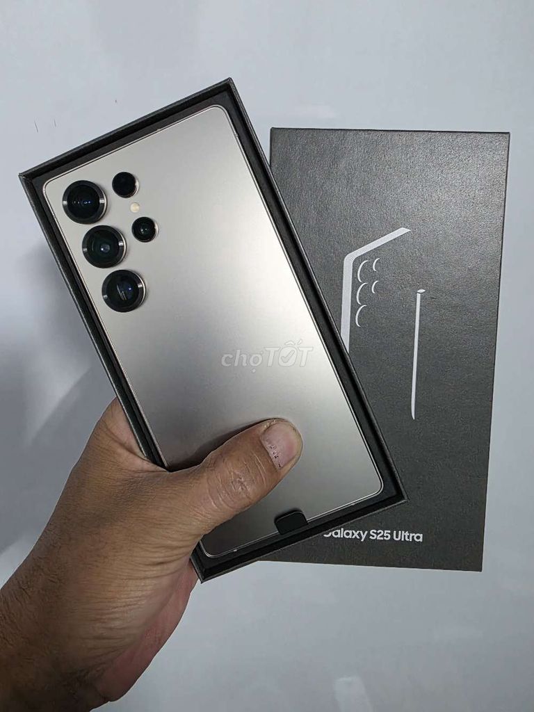 S25 Ultra 256GB Xám Ssvn New chưa dùng Bh 1 Năm. Mua bán Điện thoại tại Quận Hoàn Kiếm Hà Nội được đăng bởi toan nguyen hình 1