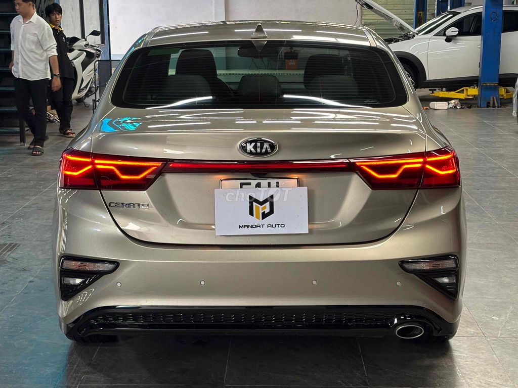 Kia Cerato 2019 1.6 AT Luxury - 21000 km. Mua bán Ô tô tại Huyện Hóc Môn Tp Hồ Chí Minh được đăng bởi Nguyễn Hảo Trung hình 12