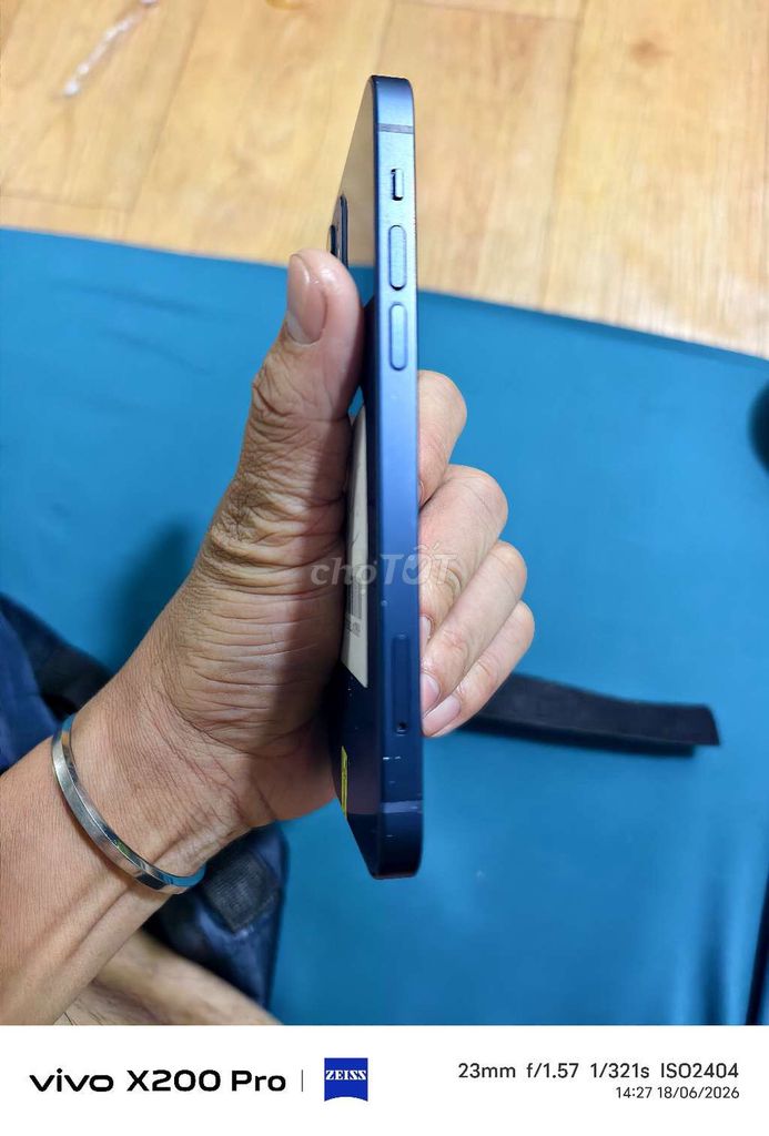 Apple iPhone 12 Xanh dương A14 Bionic. Mua bán Điện thoại tại Thành phố Thủ Đức Tp Hồ Chí Minh được đăng bởi Nguyễn Long Hoàng hình 1