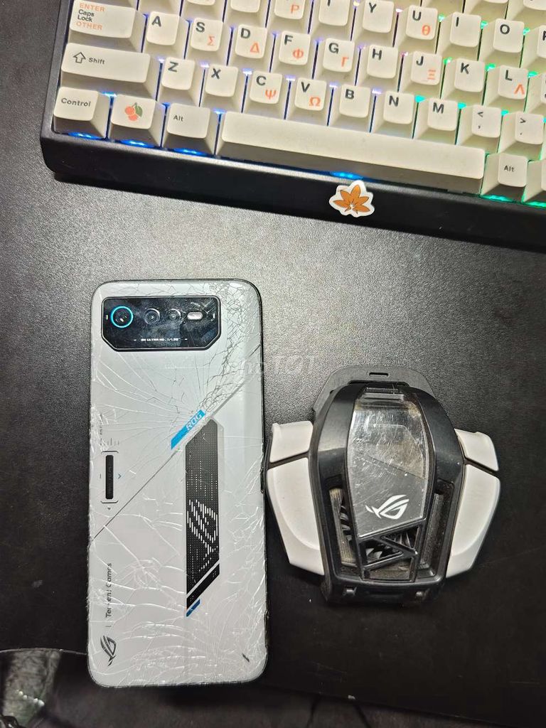 ROG Phone 6 16GB 512GB Trắng. Mua bán Điện thoại tại Thành phố Thủ Đức Tp Hồ Chí Minh được đăng bởi Trần Hoàng Thiện Phúc hình 1