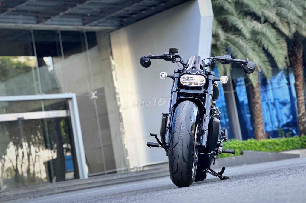 HARLEY SportSter 1250 3/2023. Mua bán Xe máy tại Quận Tân Bình Tp Hồ Chí Minh được đăng bởi Nguyễn Đình Quang Duy  hình 3