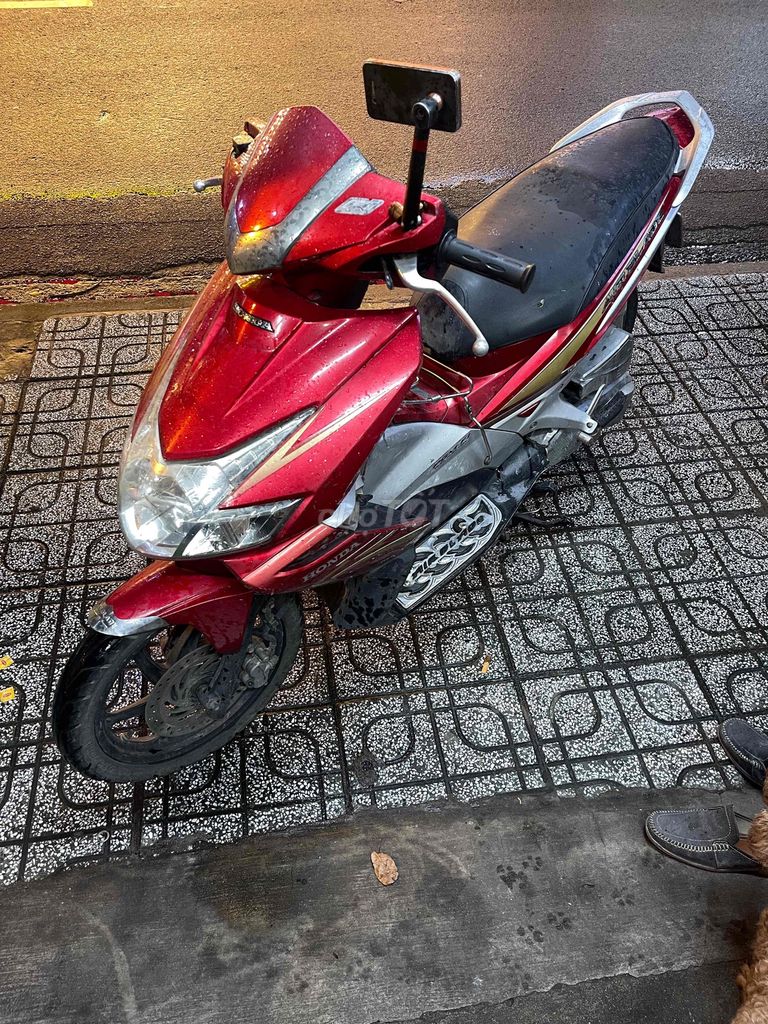 Honda Air Blade 2009 красно-серебристо-чёрный