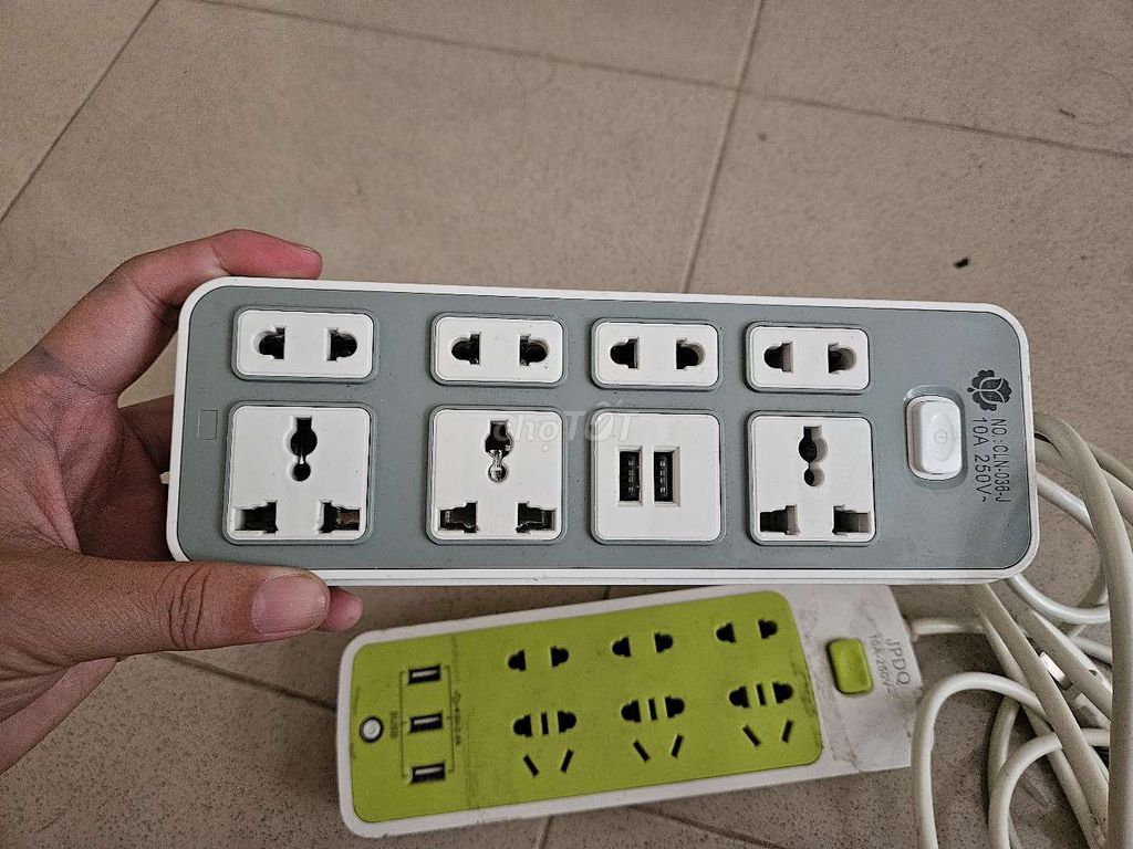 Ổ cắm điện JPDO USB Xám. Mua bán Nội thất, đồ gia dụng khác tại Quận Cái Răng Cần Thơ được đăng bởi Minh Anh hình 1