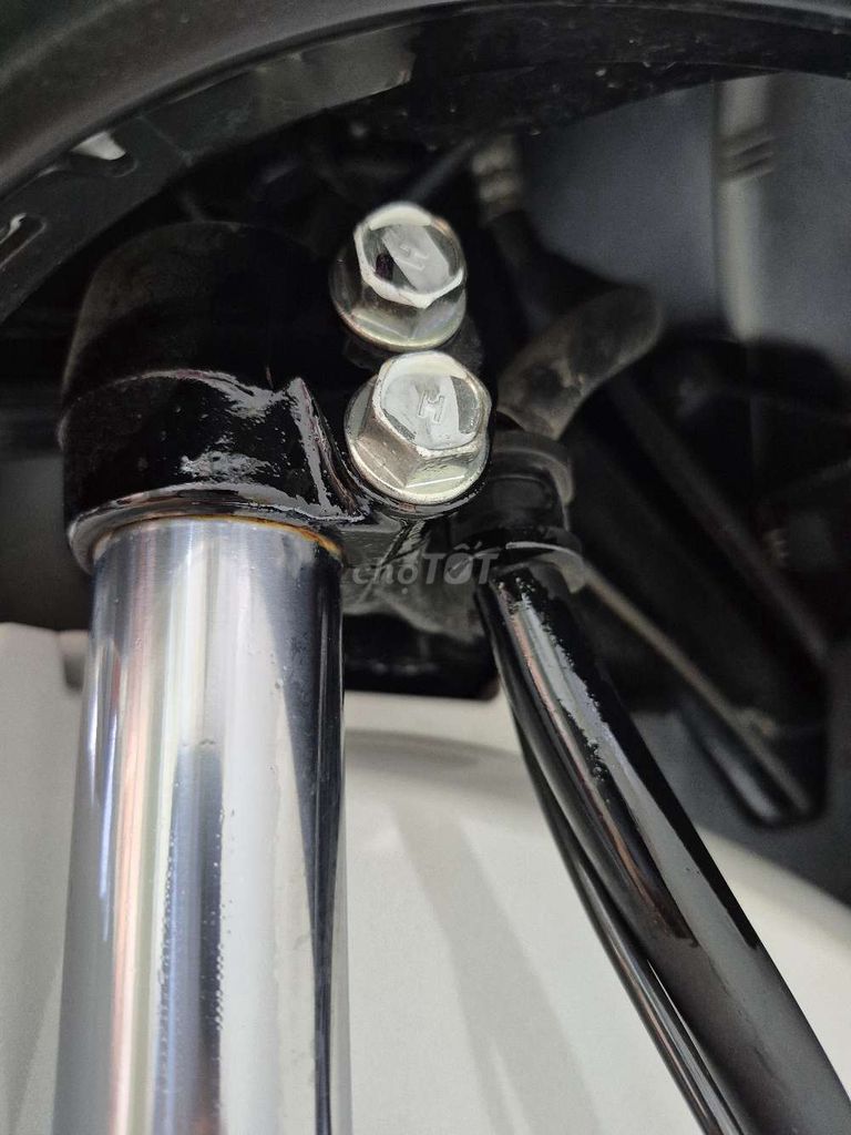 Honda SH 150 ABS 2020 Trắng 8000 km. Mua bán Xe máy tại Quận 8 Tp Hồ Chí Minh được đăng bởi Khâm nguyễn hình 6