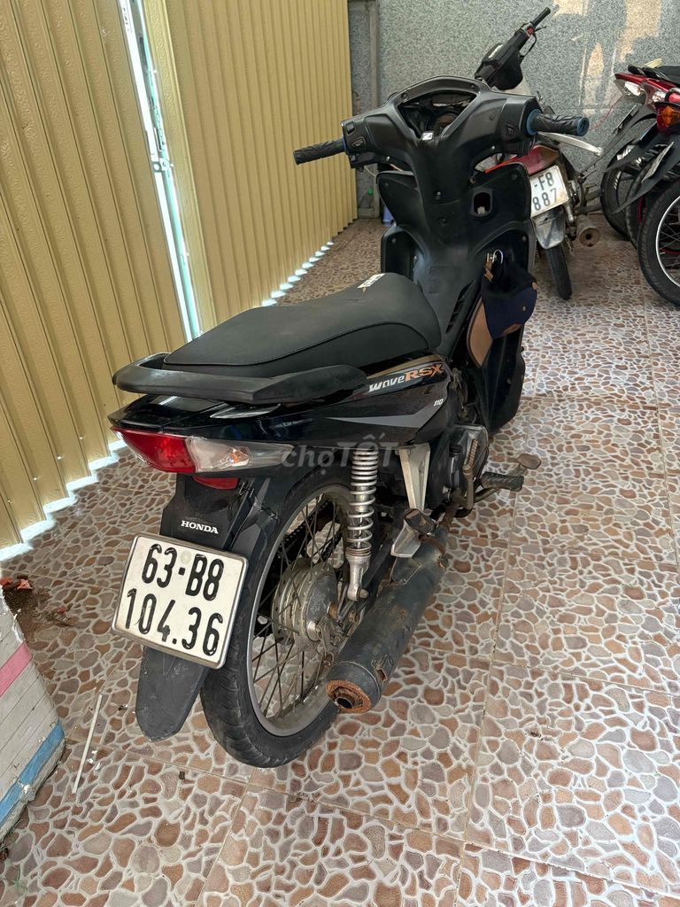 WAVE RSX đ/k2015 còn đẹp 80% gthl. Mua bán Xe máy tại Huyện Thủ Thừa Long An được đăng bởi Thanh lý giá rẻ hình 3