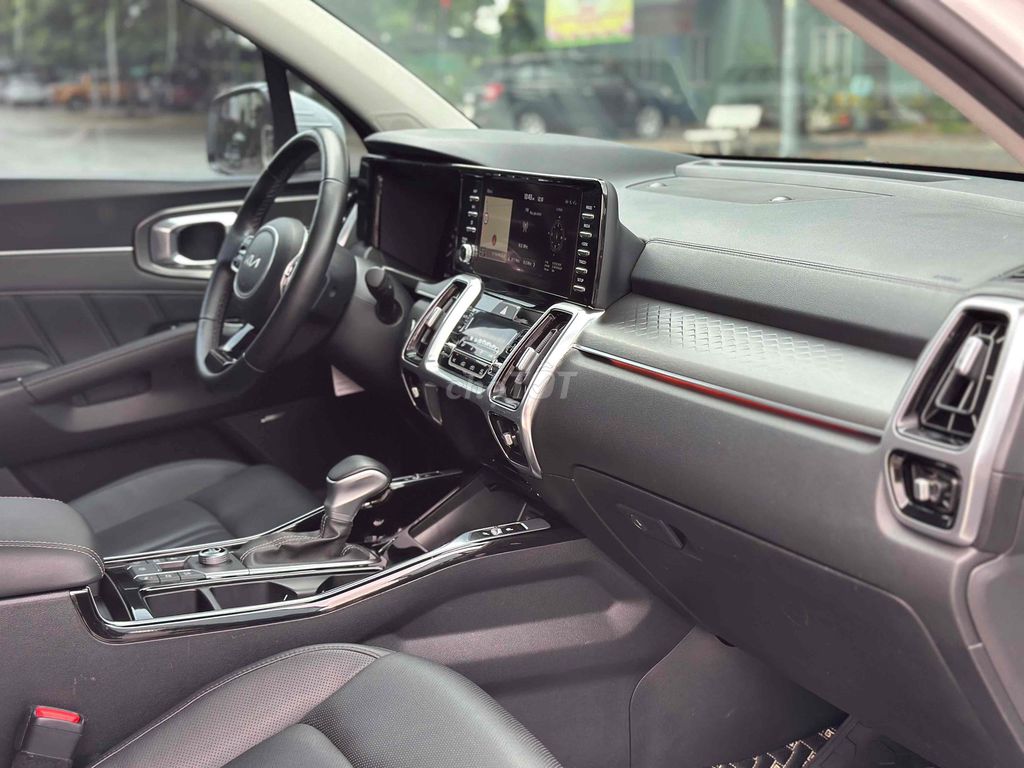 Kia Sorento 2022 - 30000 km. Mua bán Ô tô tại Quận 12 Tp Hồ Chí Minh được đăng bởi F2Auto hình 13