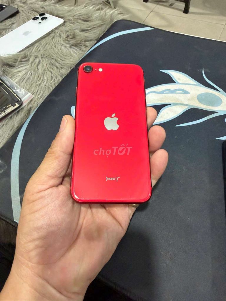 Apple iPhone SE 2 64GB Đỏ 99%. Mua bán Điện thoại tại Quận Bình Thạnh Tp Hồ Chí Minh được đăng bởi Hoàng Giang hình 1