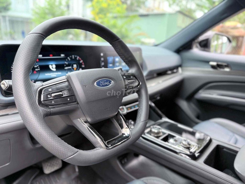 Ford Territory 2023 - 40000 km. Mua bán Ô tô tại Thành phố Dĩ An Bình Dương được đăng bởi Trung tâm xe qua sử dụng Di An Ford hình 11