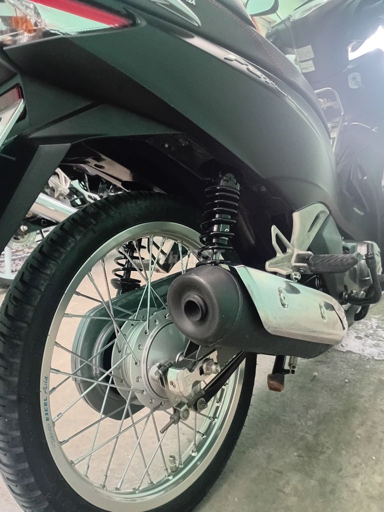 Trả giá là bán. Mua bán Xe máy tại Thành phố Sóc Trăng Sóc Trăng được đăng bởi Ðưc Hưng Lưu hình 4