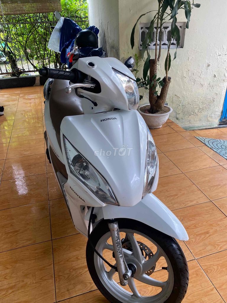 bán xe vision honda máy bao êm xe đẹp. Mua bán Xe máy tại Thành phố Huế Thừa Thiên Huế được đăng bởi Thúc Thiện hình 4