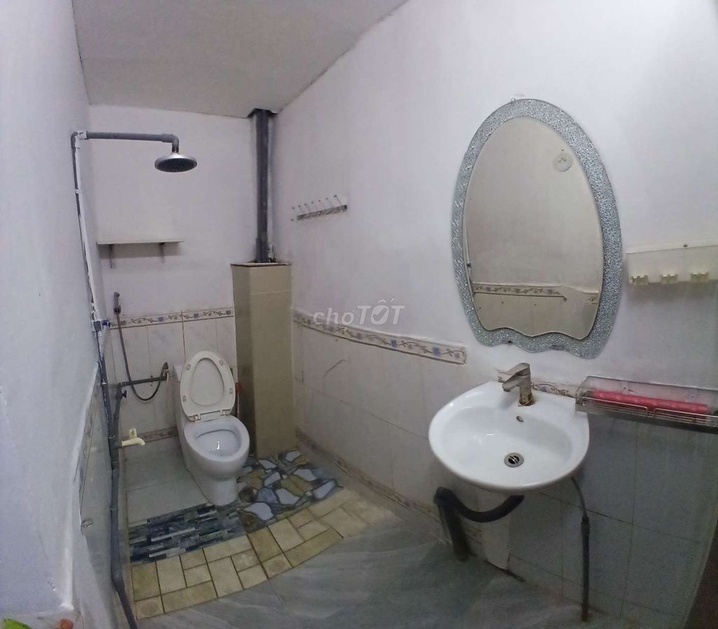 Дом целиком, 3x15 м, 2 спальни, переулок 3 м, То Нгок Ван, кв. 15, Говап