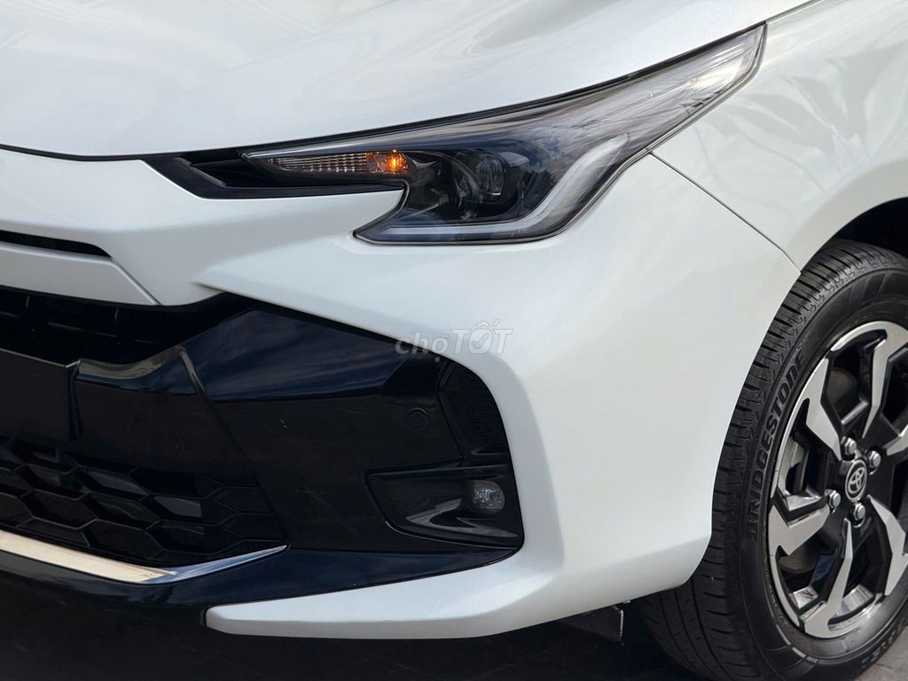 Toyota Vios G 2024 màu trắng mẹ mắng cũng mua. Mua bán Ô tô tại Quận Long Biên Hà Nội được đăng bởi Long Biên Cars hình 3