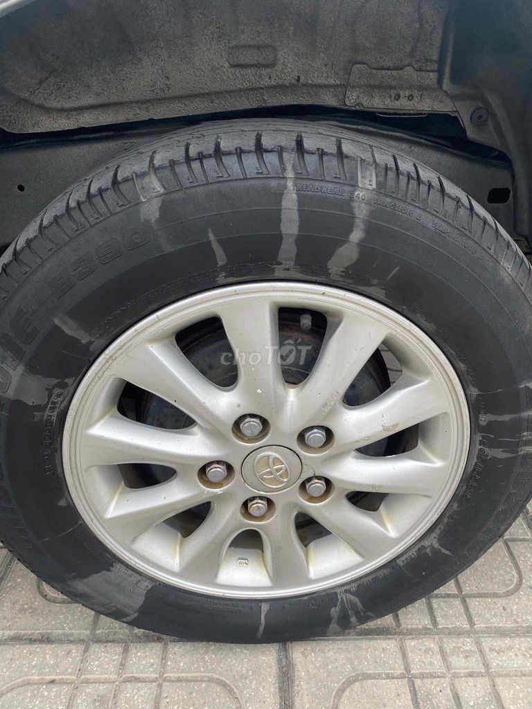 Toyota Innova 2.0E 2012 đk 2013 số sàn 9,8 vạn