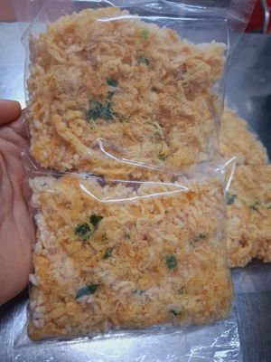 Cơm cháy chà bông 15k/ túi,ăn vặt nhà làm tươi mới. Mua bán Đồ ăn, thực phẩm và các loại khác tại Thành phố Thủ Dầu Một Bình Dương được đăng bởi Ngoc Lan