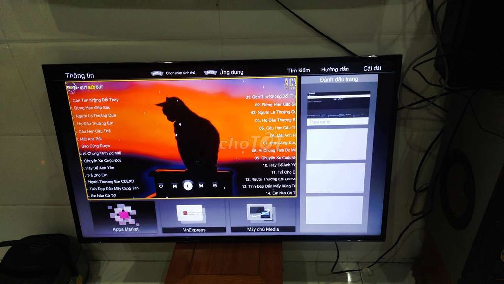 Tv Panasonic 43ins bắt wifi xem Youtube