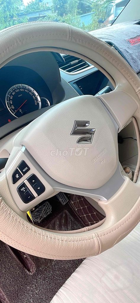 Suzuki Ertiga 2017 1.4 AT - 82000 km. Mua bán Ô tô tại Thành phố Dĩ An Bình Dương được đăng bởi Phan văn Độ hình 10