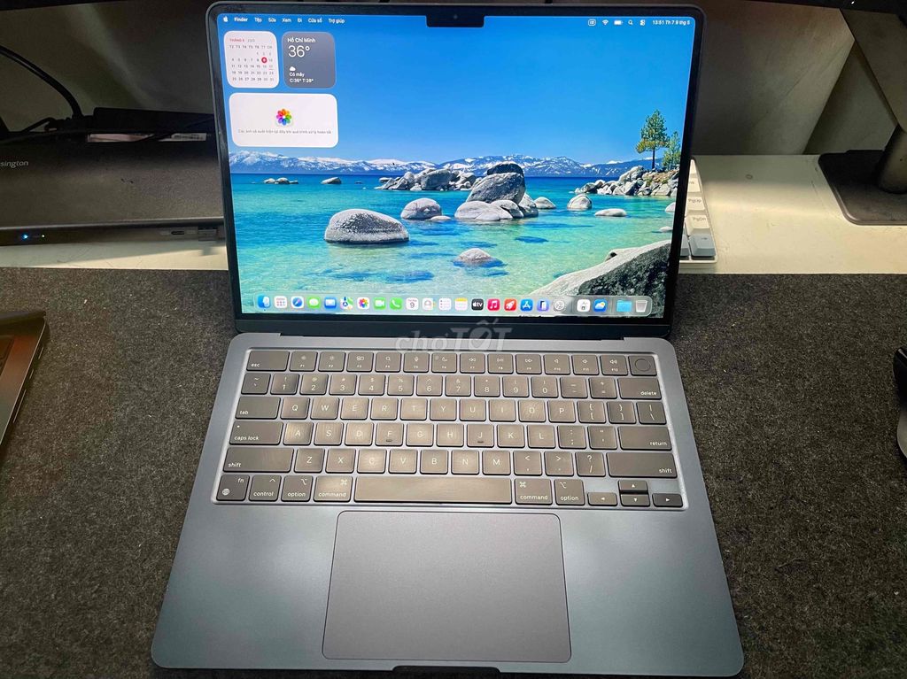Apple MacBook Air M2 8GB/256GB. Mua bán Laptop tại Thành phố Thủ Đức Tp Hồ Chí Minh được đăng bởi Tên chưa cung cấp hình 1