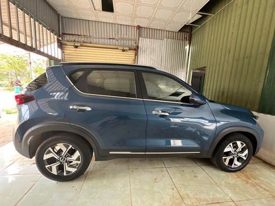 Kia Sonet Premium 2022 Xanh dương 30.000 km