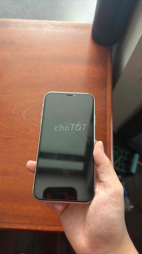 Apple iPhone 11 64GB LOCK Trắng đã thay màn pin. Mua bán Điện thoại tại Quận Liên Chiểu Đà Nẵng được đăng bởi Lã Thụ hình 1