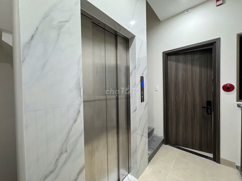 Brand-new 1-bedroom with private laundry on Tố Hữu — photo 8