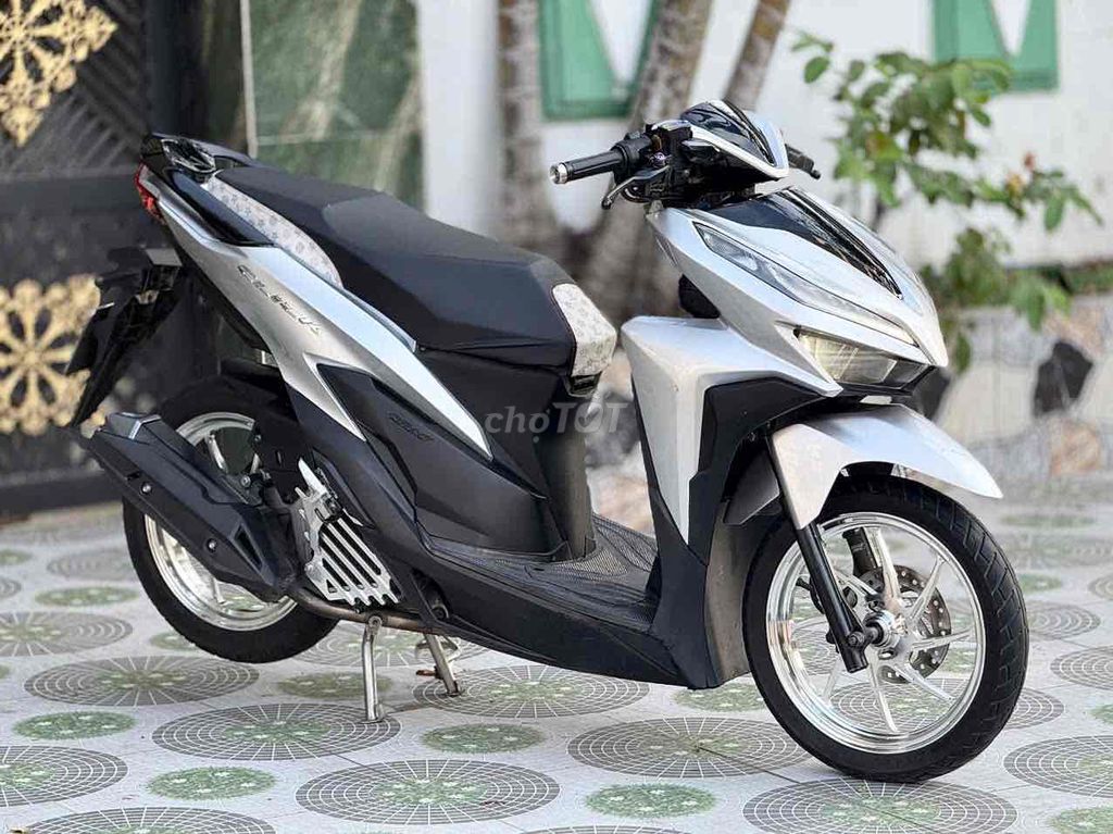 vario 150 2020 bst 9chủ kiễng đẹp nợ xấu trả 50% ạ