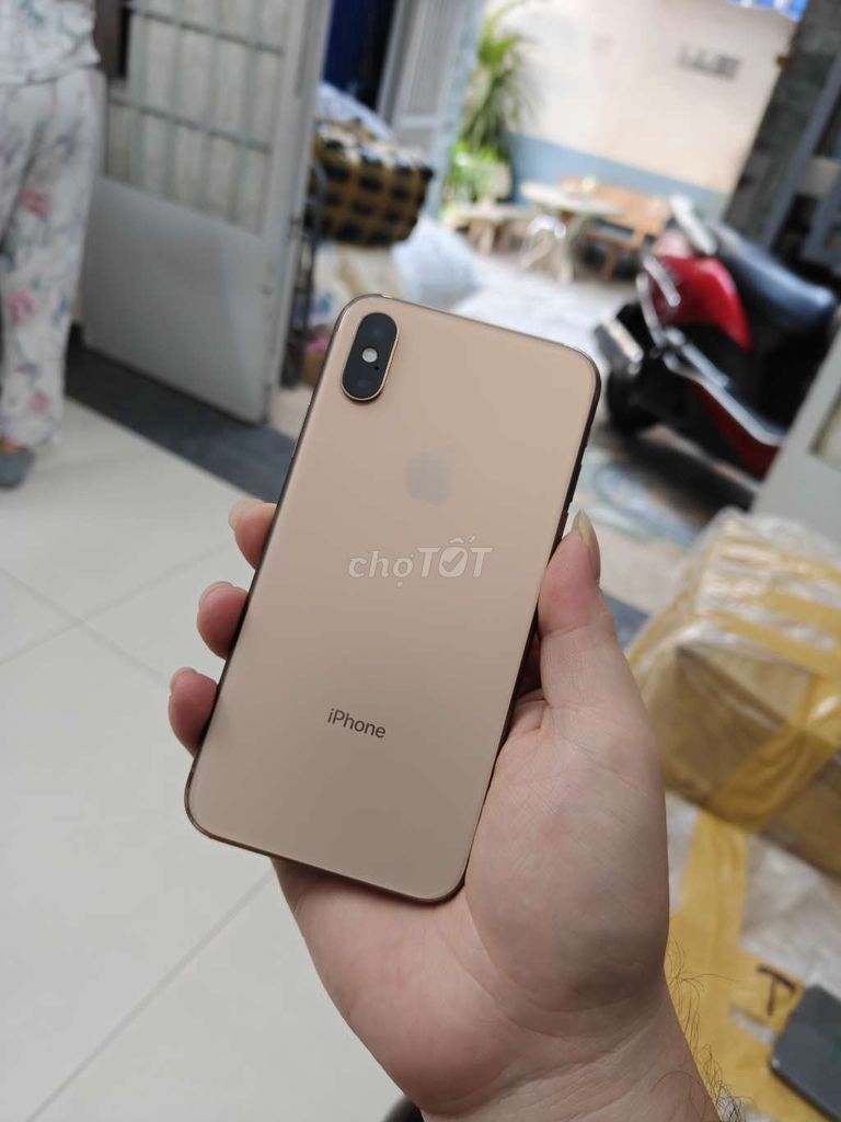 Apple iPhone XS 64G màu Gold pin 84% gl. Mua bán Điện thoại tại Quận 5 Tp Hồ Chí Minh được đăng bởi Strawberry Táo hình 1