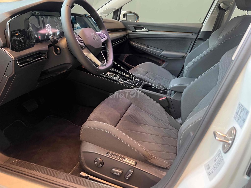 Volkswagen Golf 1.5 e TSI LIFE ✅ 898Triệu Xe  Đức. Mua bán Ô tô tại Quận 5 Tp Hồ Chí Minh được đăng bởi VOLKSWAGEN GOLDEN  hình 6