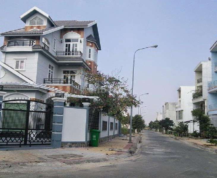 0333353892 - Càn vốn kinh doanh bán gấp nhà mt đxh 70m2,shr