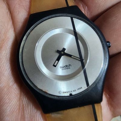 Đồng hồ swatch thụy sĩ  siêu mỏng