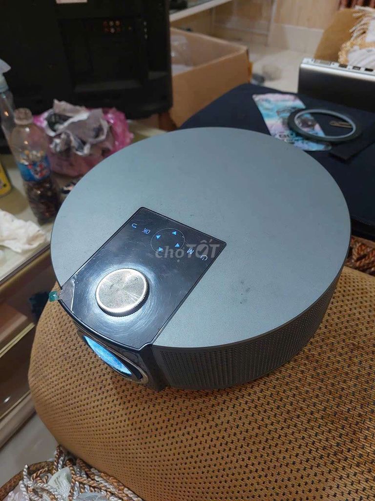 Máy chiếu Q10 Xám. Mua bán Đồ dùng văn phòng tại Quận Ninh Kiều Cần Thơ được đăng bởi Cần Thơ MB hình 1