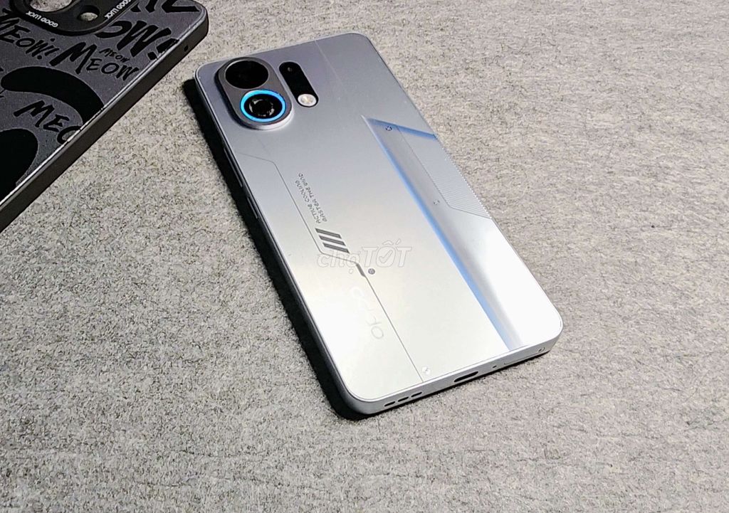 Oppo K13 Turbo Pro 5G 256GB Bạc. Mua bán Điện thoại tại Quận Cái Răng Cần Thơ được đăng bởi ShinStore Cần Thơ hình 1