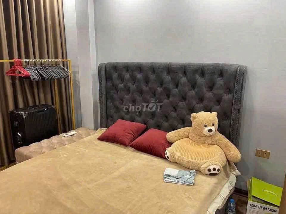 Аренда дома на улице Чунг Лиет, Донг Да, 5 этажей, с мебелью
