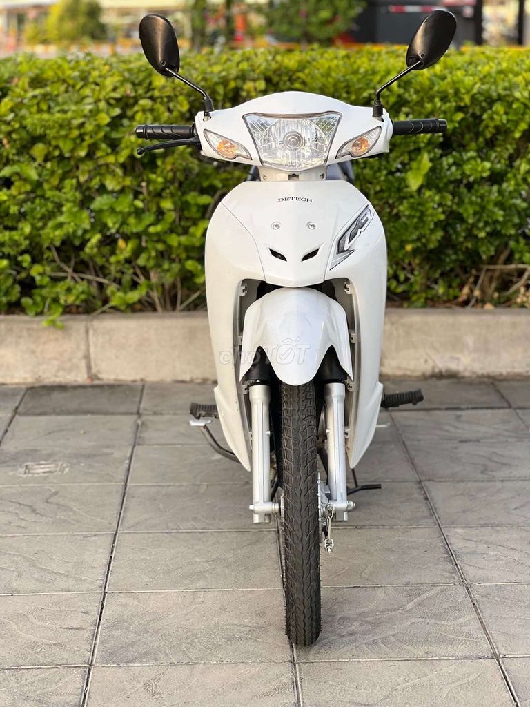 Wave màu trắng xe đẹp chính chủ biển Hà Nội. Mua bán Xe máy tại Quận Ba Đình Hà Nội được đăng bởi Hoàng  hình 6