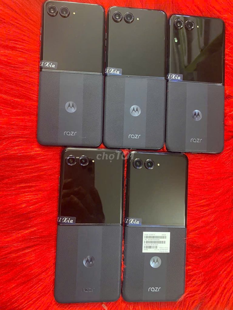 Motorola RAZR 60 PRO QUỐC TẾ MỚI 99%. Mua bán Điện thoại tại Quận Tân Bình Tp Hồ Chí Minh được đăng bởi LUCKY PHONE VN hình 1