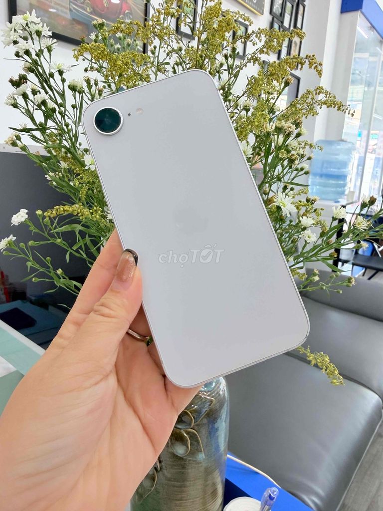 iPhone 16E 128GB Trắng. Mua bán Điện thoại tại Quận 8 Tp Hồ Chí Minh được đăng bởi Thanh Nhi hình 1