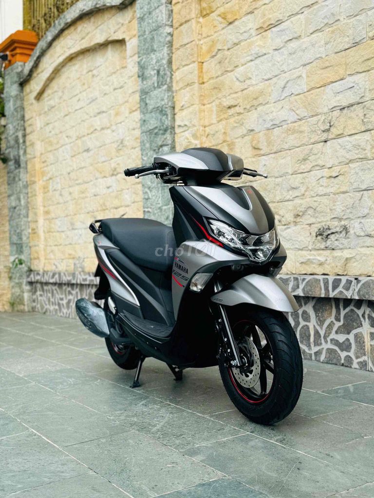 Yamaha Freego S 125fi ABS 2026 серо-черный 831 км